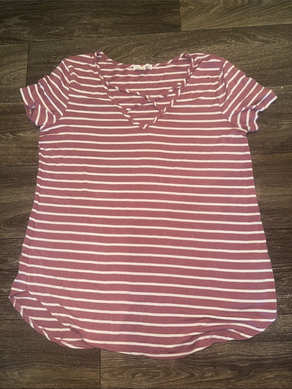 emory park Mauve and White Striped V-Neck Short Sleeve Top